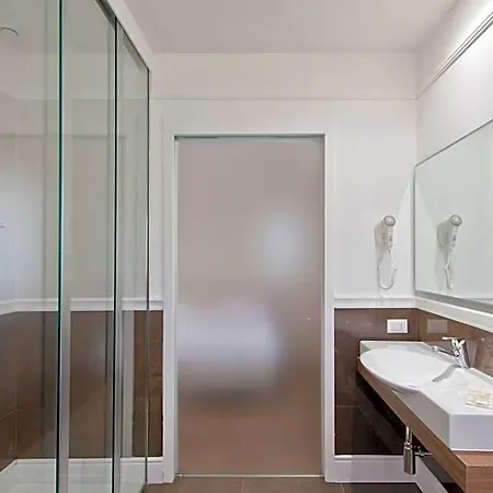 Biafora & Hotel 4*